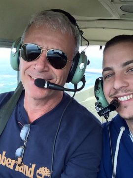 הרעיונות הכי מקוריים למתנה לגבר – רק אחת באמת ממריאה ✈️ | SkyTrip