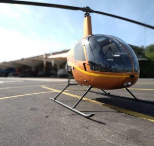 מסוק רןבינסון r22 ללימוד טיסה